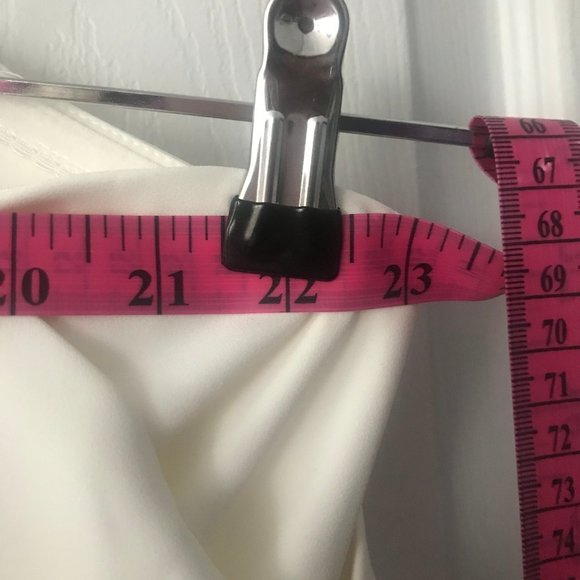 NTW Fame and Partners Ivory Dress, Size 22 - Picture 9 of 16